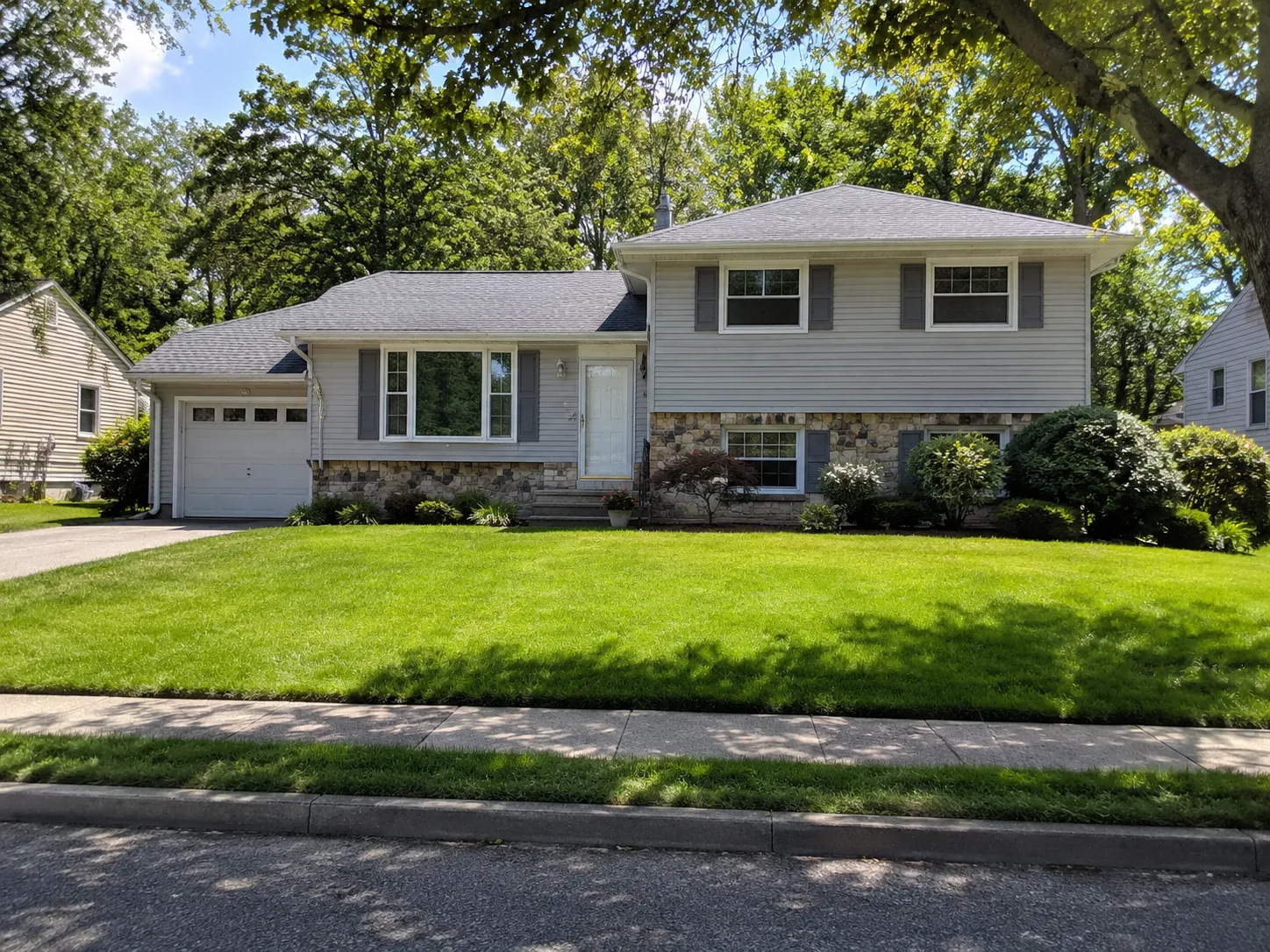 Cash home buyers in Burlington NJ for homeowners who need to sell a house fast
